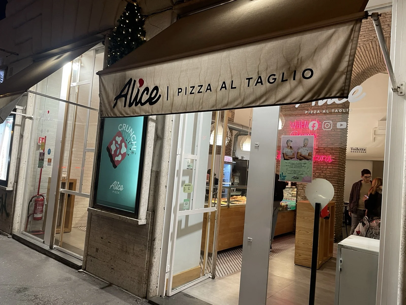 Alice Pizza