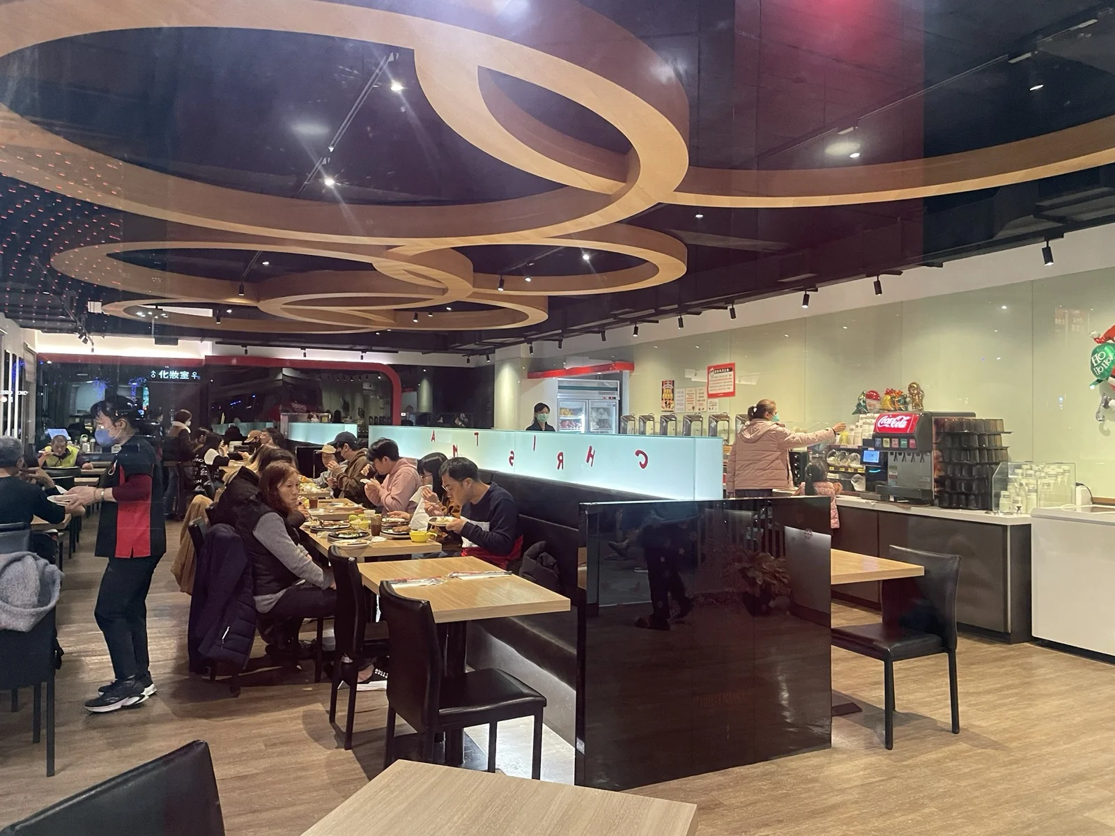 我家牛排用餐環境