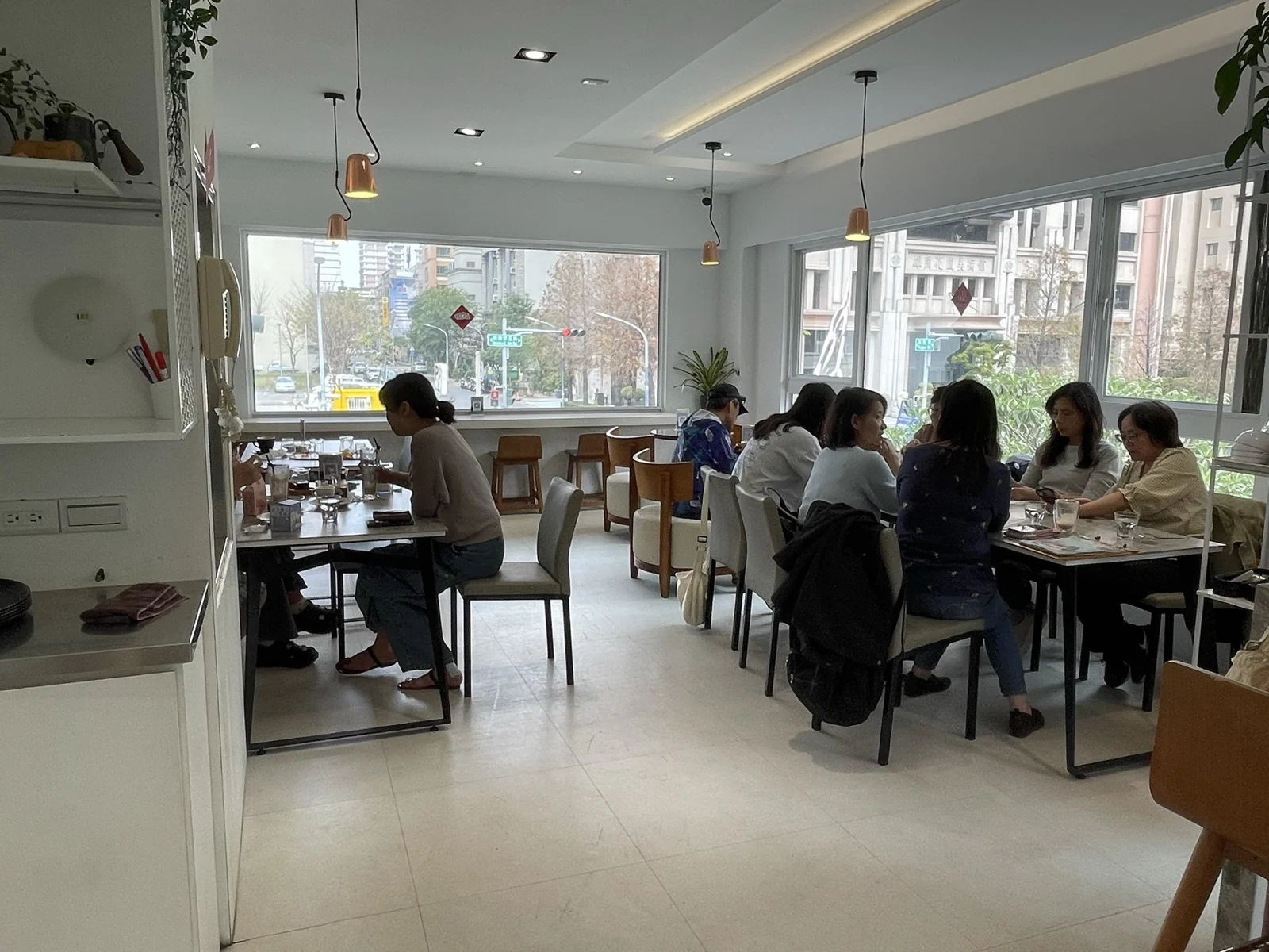 金茂宜咖啡美術店_二樓用餐區環境